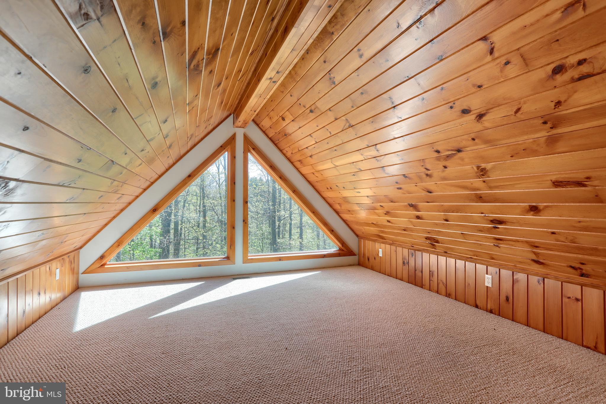 10 Bullfrog Road Grantville, PA 17028 - Photo 27 of 51 a view of an empty room with a balcony