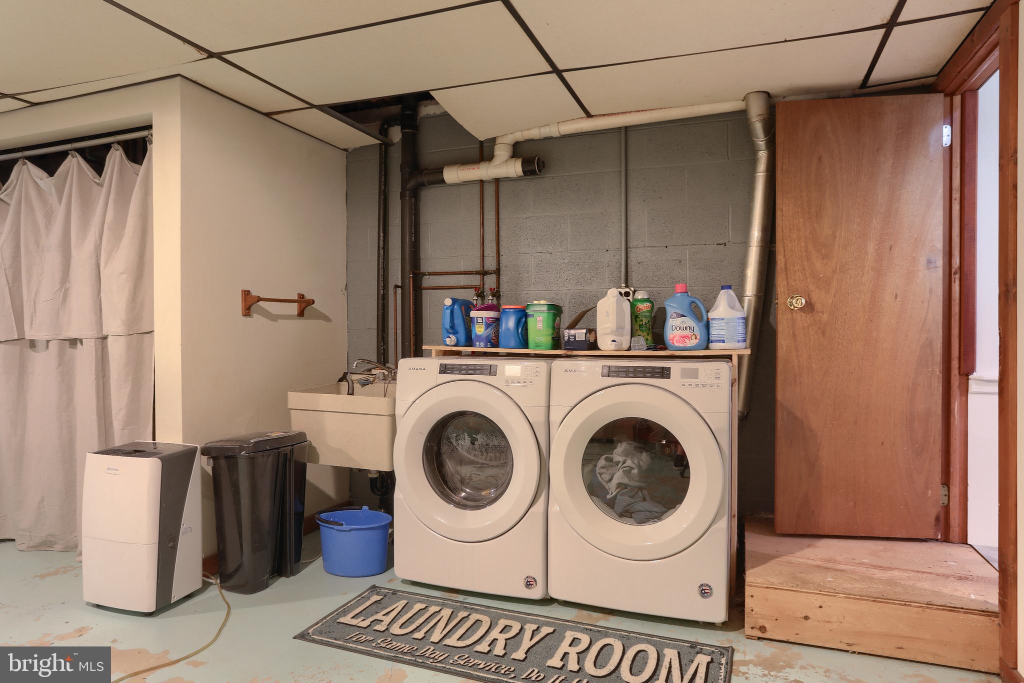 10 Bullfrog Road Grantville, PA 17028 - Photo 36 of 51 a utility room with dryer and washer
