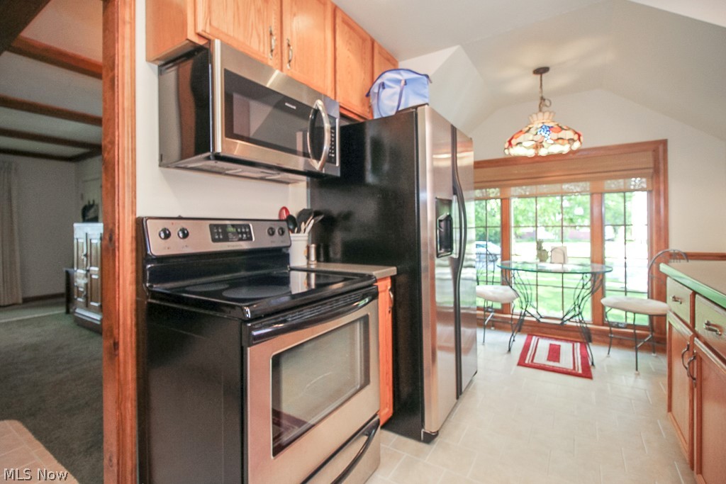 3849 Bainbridge Road Cleveland Heights, OH 44118 - Photo 10 of 25