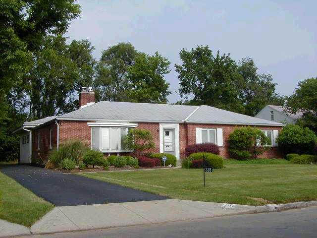 315 South Harding Road Columbus, OH 43209 - Photo 1 of 1