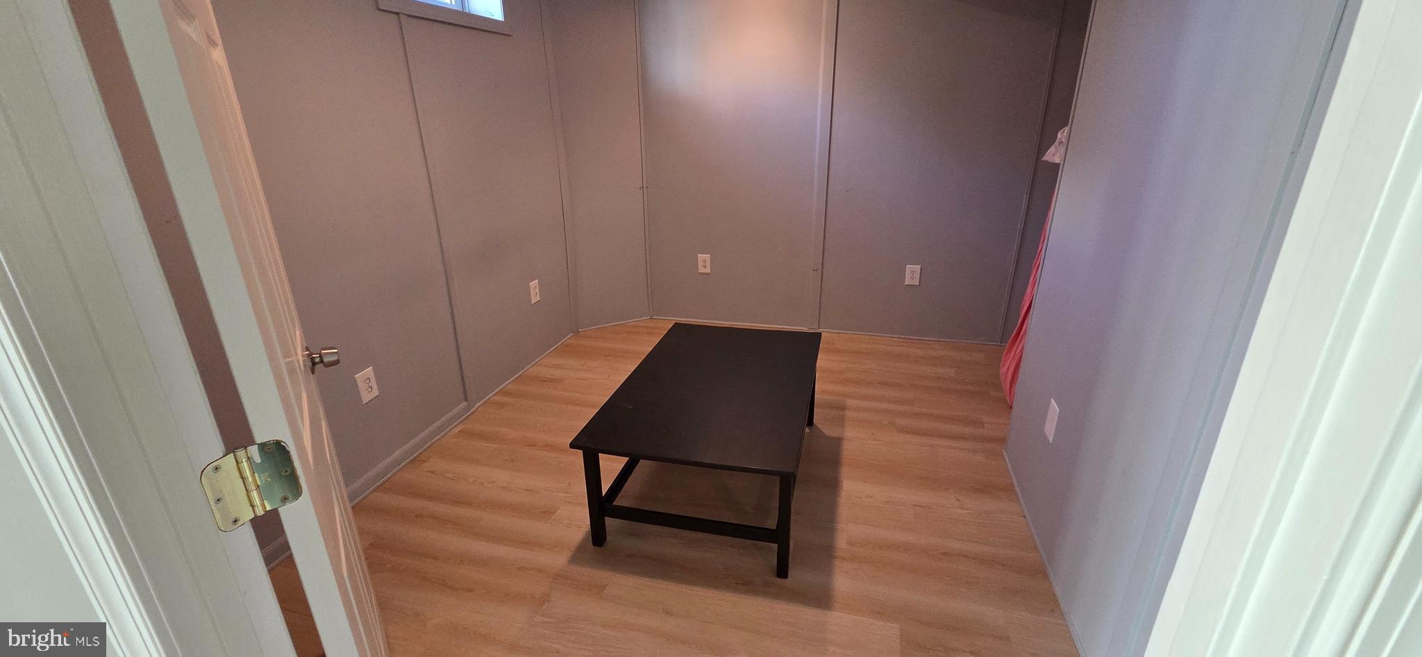 25366 Vacation Place Aldie, VA 20105 - Photo 38 of 51 a view of entryway