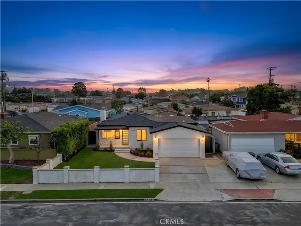 $1,489,000 | 22519 Evalyn Avenue, Torrance, CA 90505