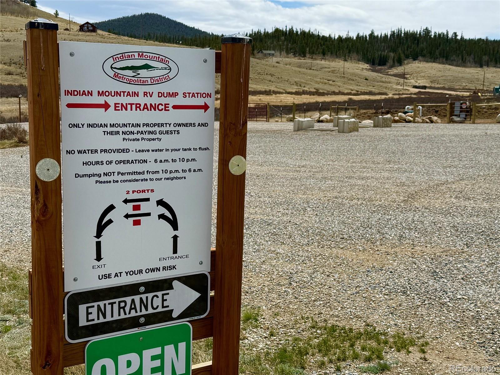 735 Quiver Road Jefferson, CO 80456 - Photo 9 of 32