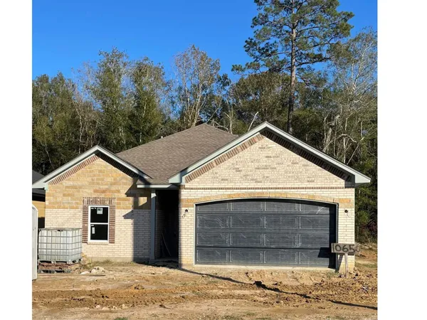 a view of house with a outdoor space