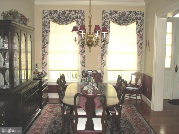 13817 Cripplegate Road Phoenix, MD 21131 - Photo 8 of 21 Dining Room