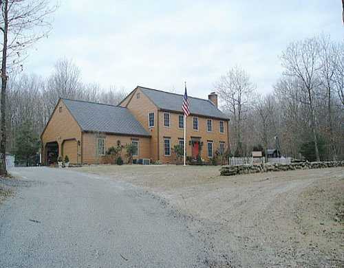 32 Foster Center Road Foster, RI 02825 - Photo 1 of 1 Exterior Front.