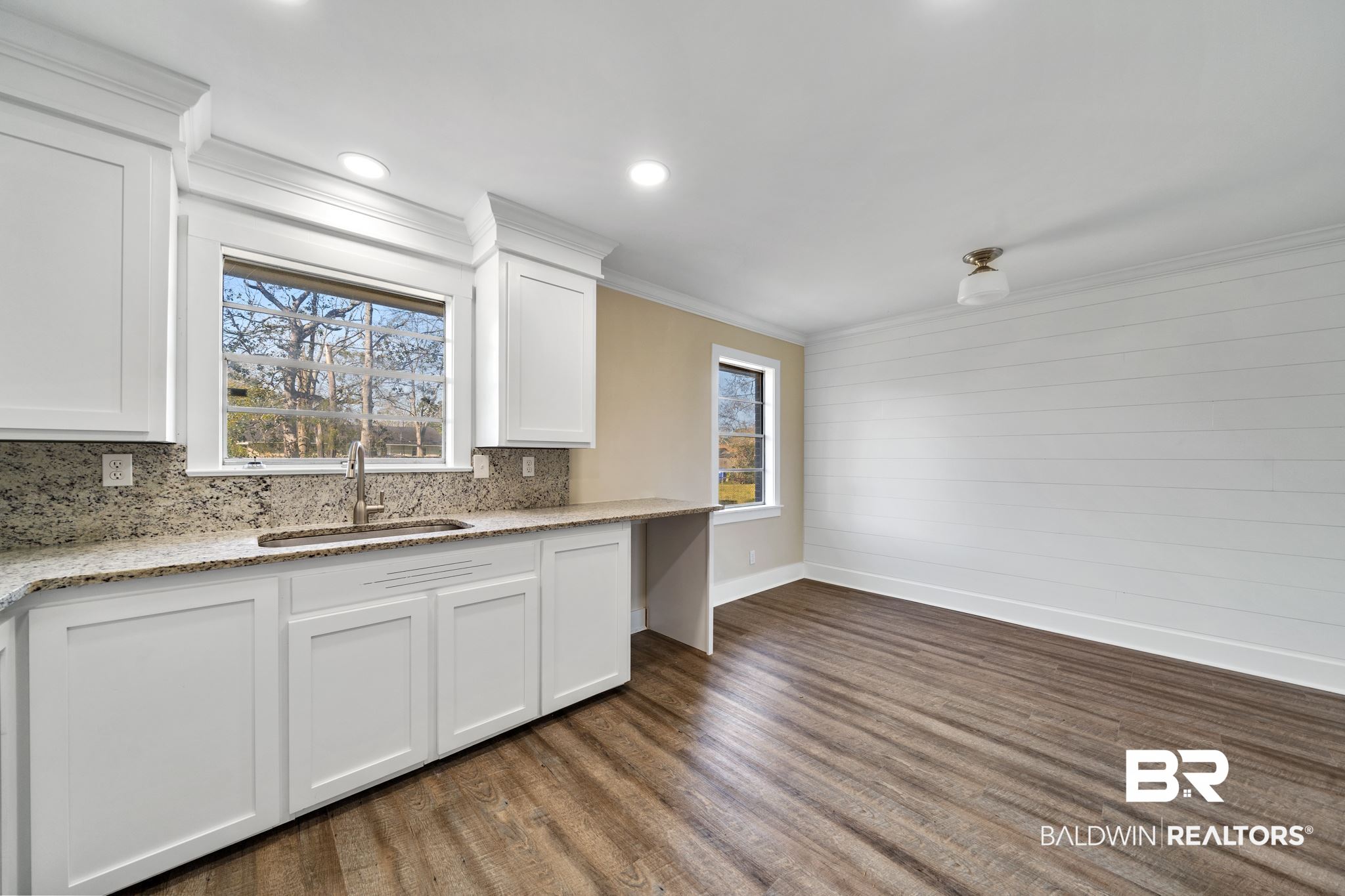 613 East Myrtle Avenue Foley, AL 36535 - Photo 9 of 17