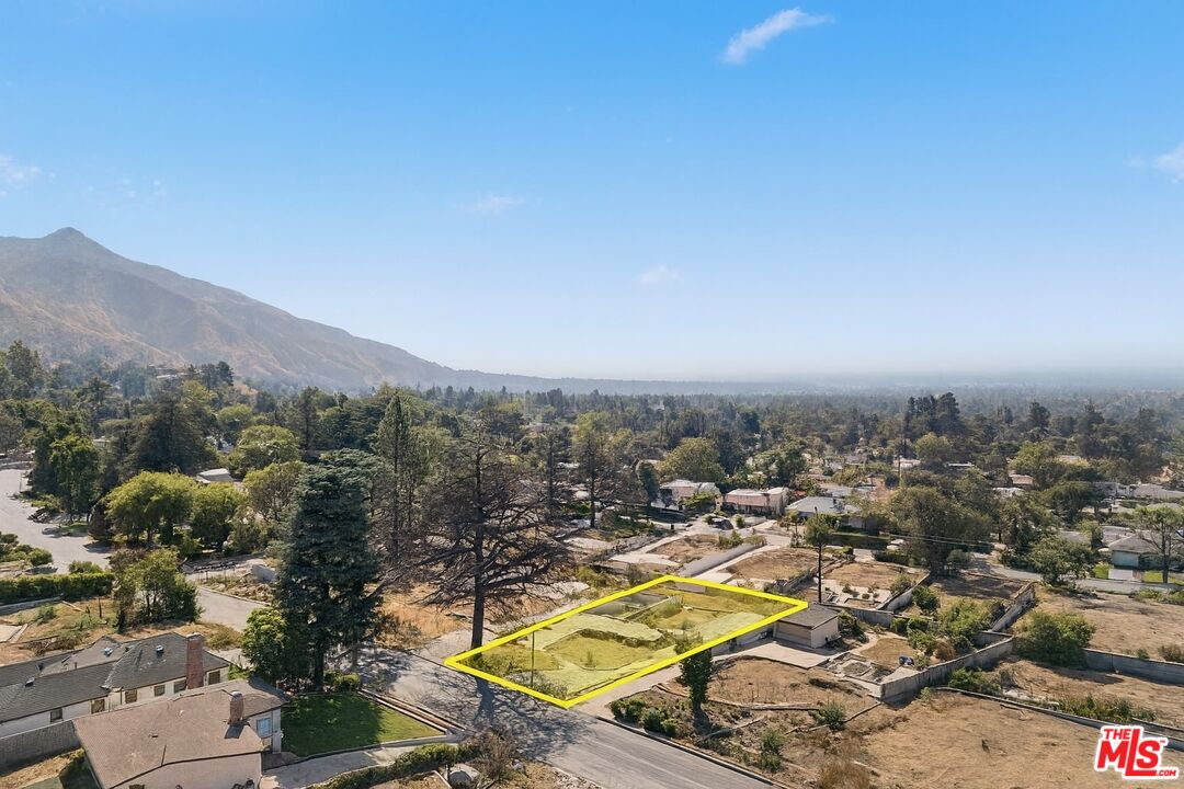 930 Athens Street Altadena, CA 91001 - Photo 11 of 12 a view of a city