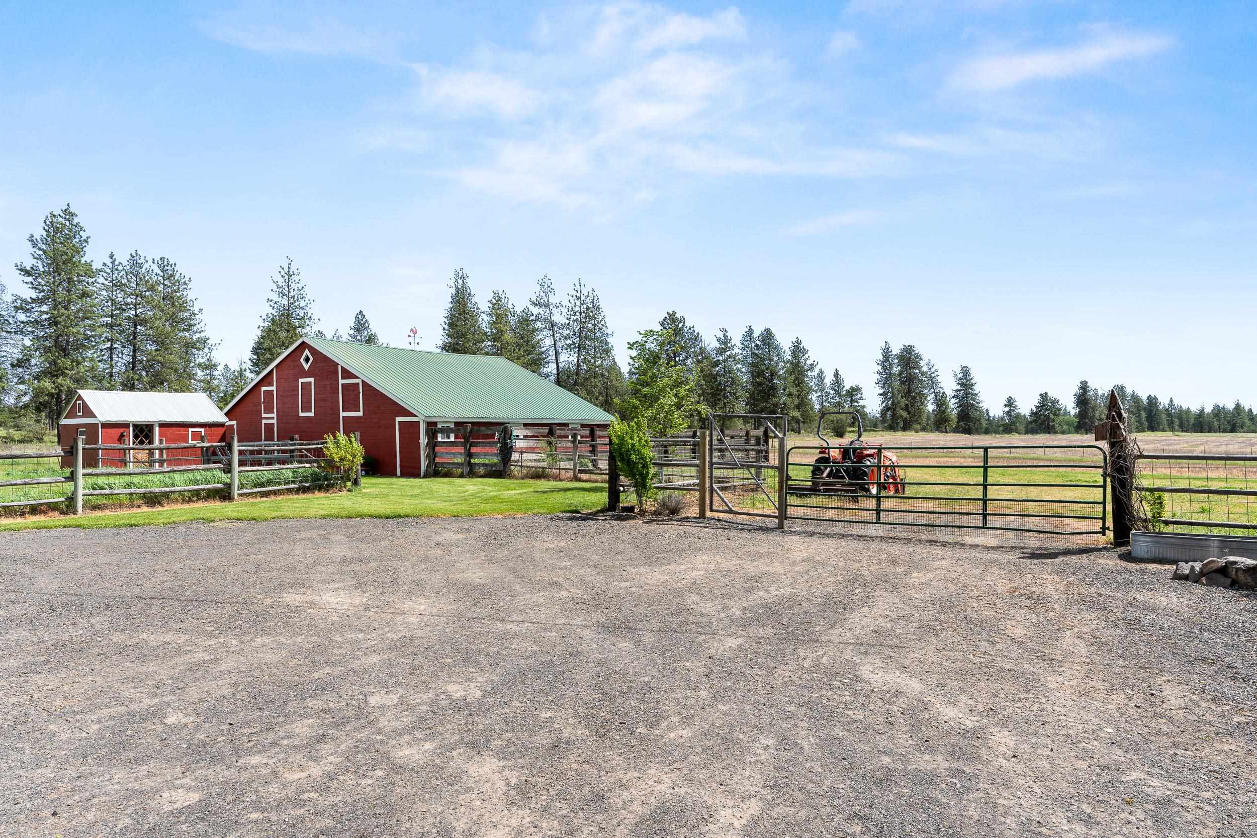 15711 West 4 Mound Road Nine Mile Falls, WA 99026 - Photo 4 of 37 Gallery Image 4