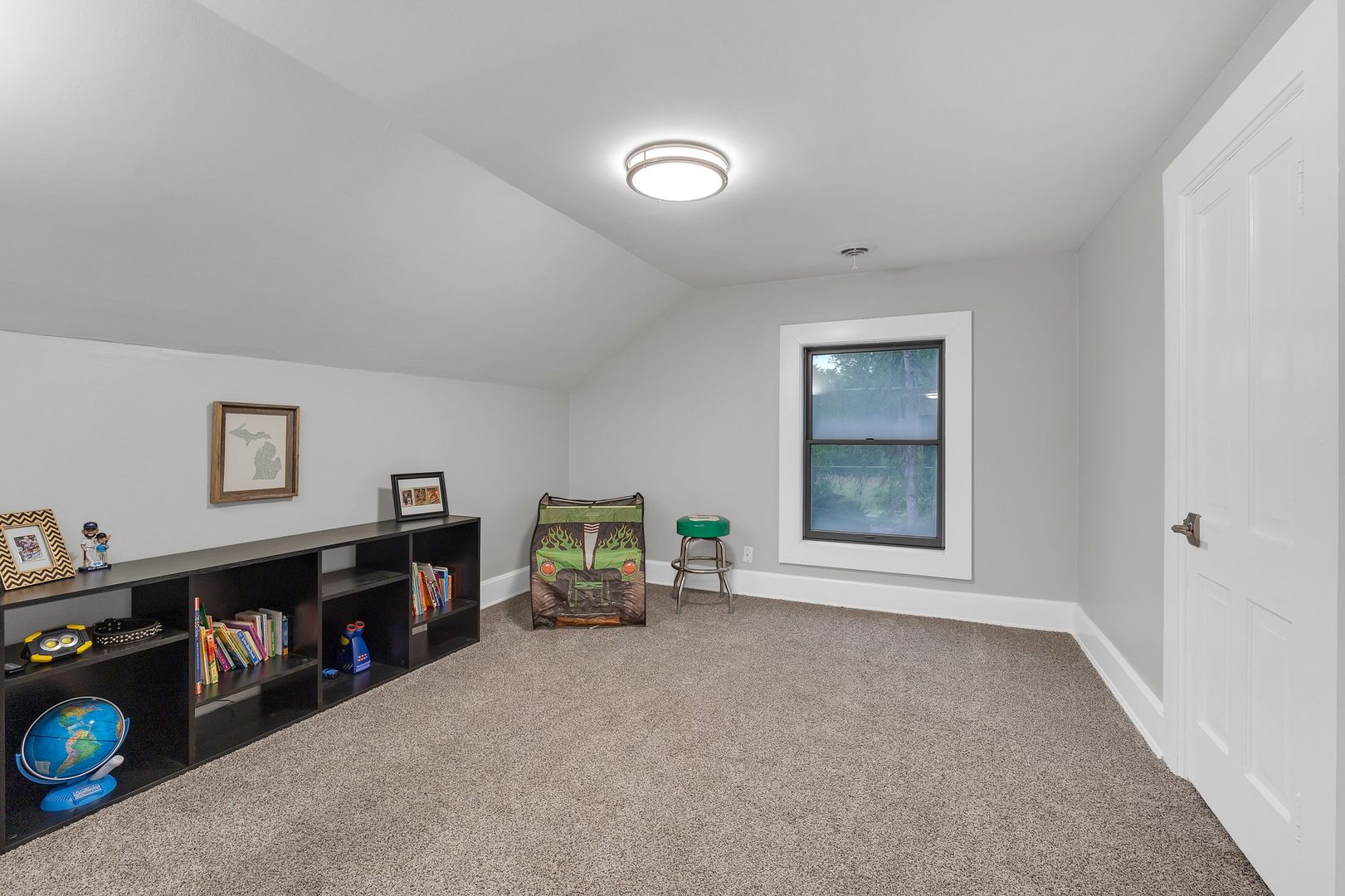 2330 Coach Road Long Grove, IL 60047 - Photo 18 of 32
