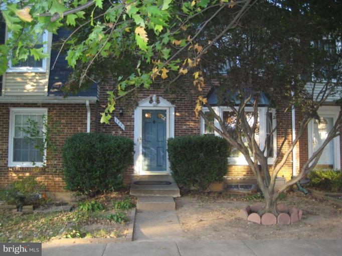 6451 Silver Ridge Circle Alexandria, VA 22315 - Photo 11 of 11 Exterior #2