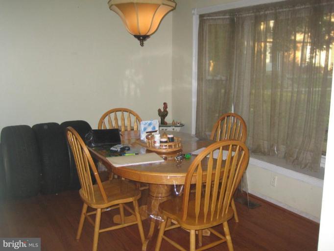 6451 Silver Ridge Circle Alexandria, VA 22315 - Photo 10 of 11 Dining Room