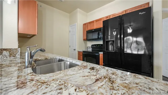 $274,900 | 60 Knox Road, Unit Z204, Rocky Mount, MO 65072