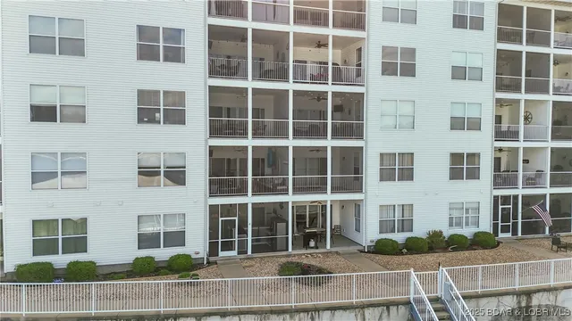 $274,900 | 60 Knox Road, Unit Z204, Rocky Mount, MO 65072