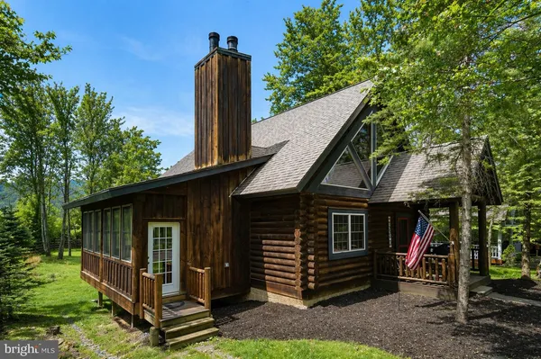 $595,000 | 55 Village Drive, Unit 5, Oakland, MD 21550