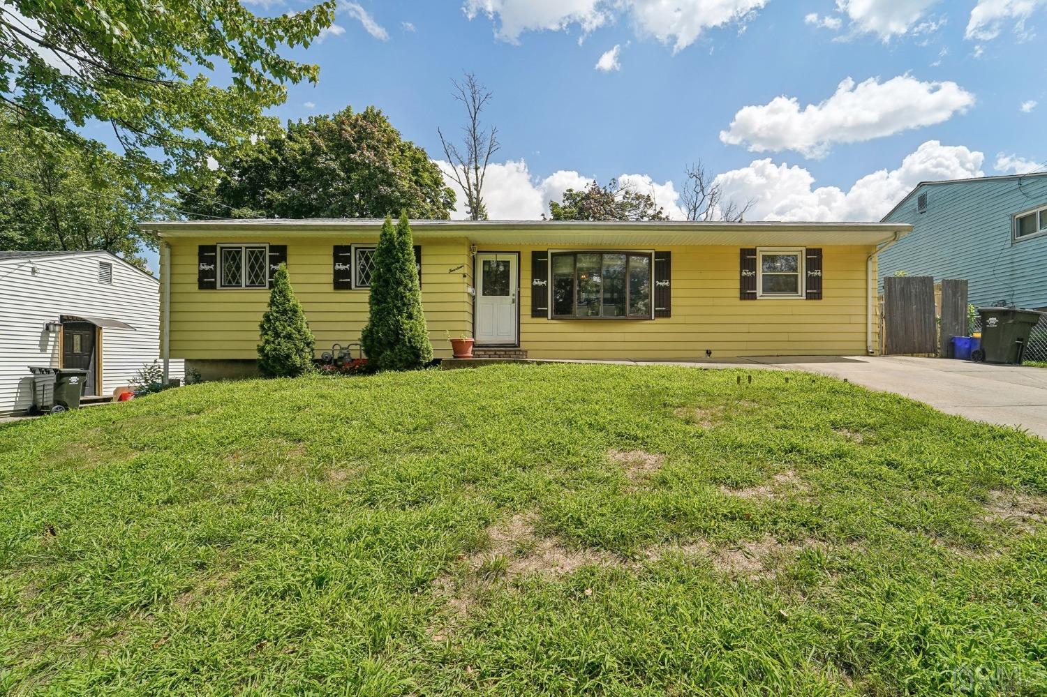 14 Georgetown Road Old Bridge, NJ 08859 - Photo 1 of 33