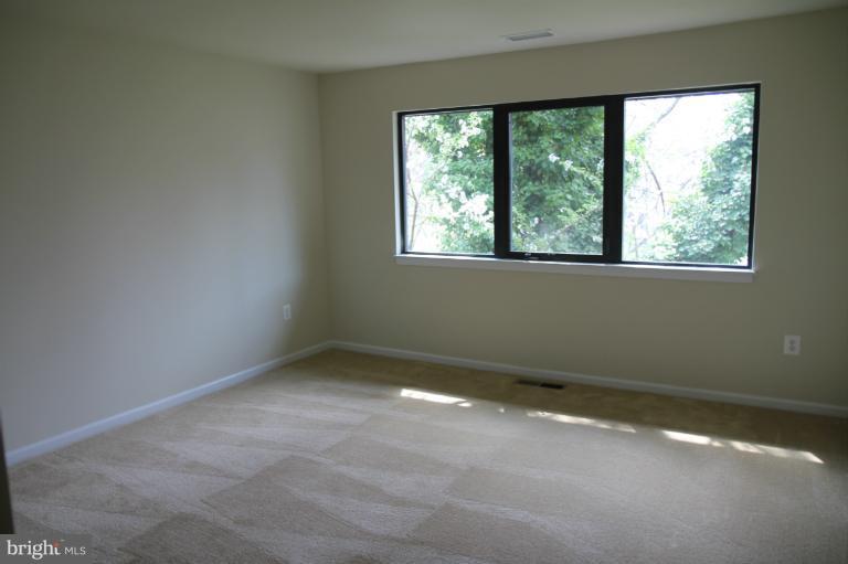 11751 Indian Ridge Road Reston, VA 20191 - Photo 12 of 15 Bedroom