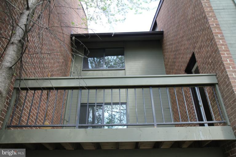 11751 Indian Ridge Road Reston, VA 20191 - Photo 13 of 15 Exterior (General)