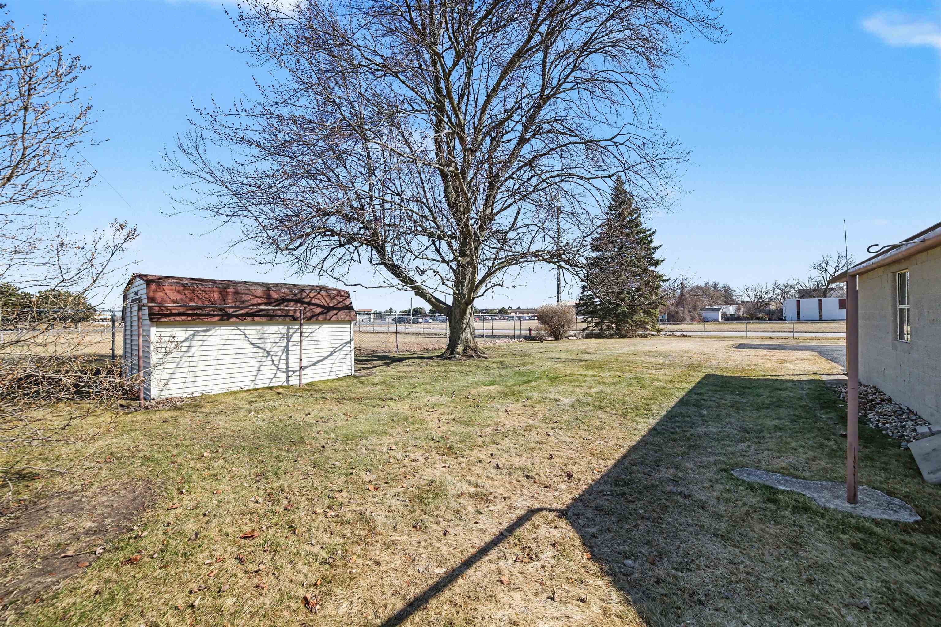 800 West Midland Road Auburn, MI 48611 - Photo 26 of 30 Gallery Image 26