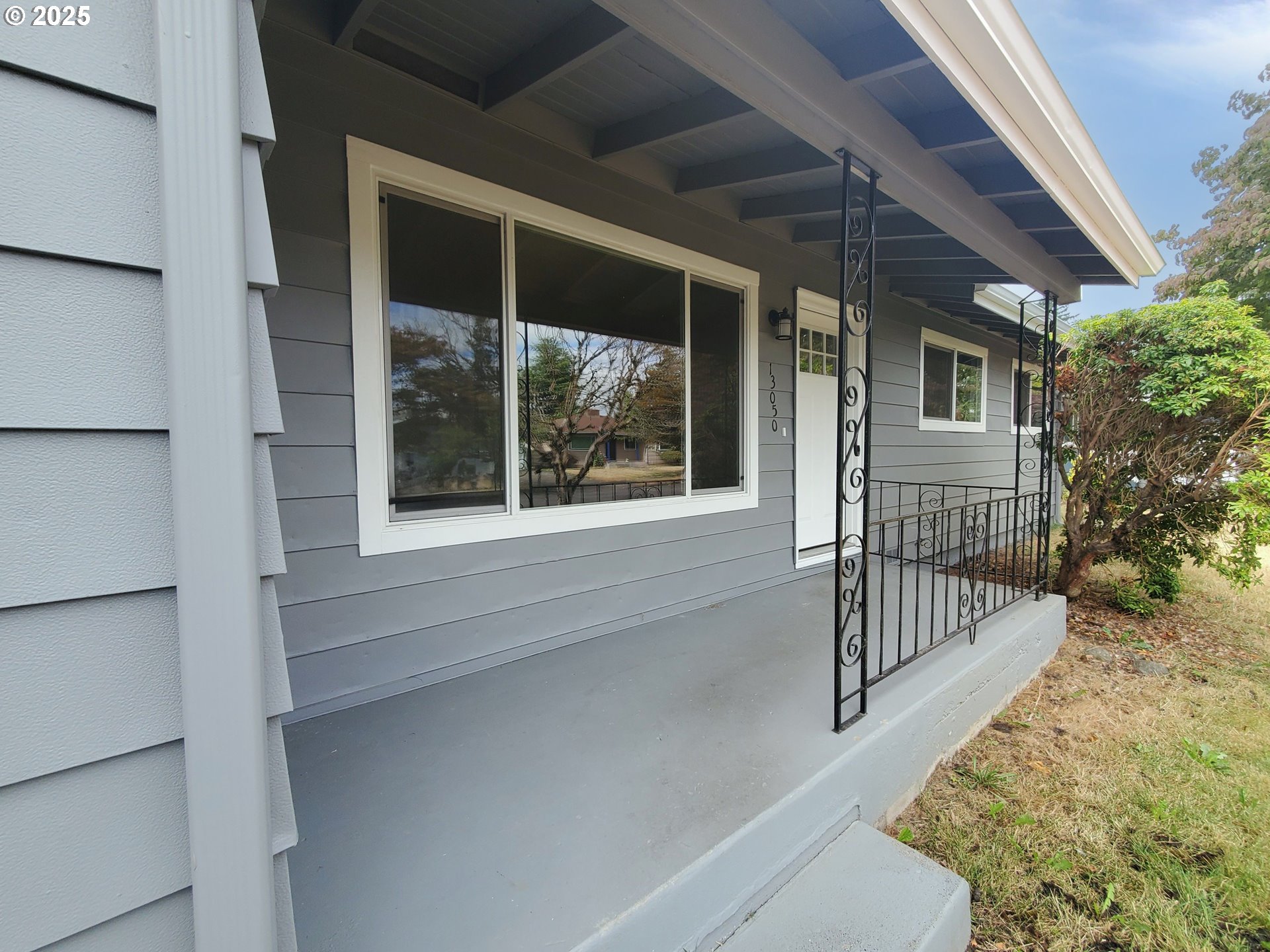 13050 Southeast Morrison Street Portland, OR 97233 - Photo 2 of 21