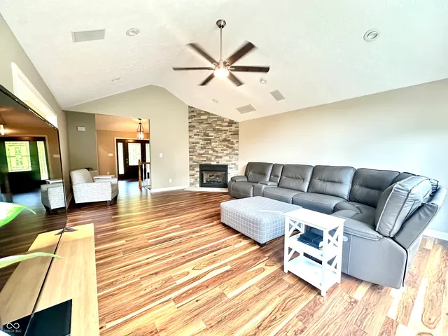 $550,000 | 917 Highway 47, Crawfordsville, IN 47933