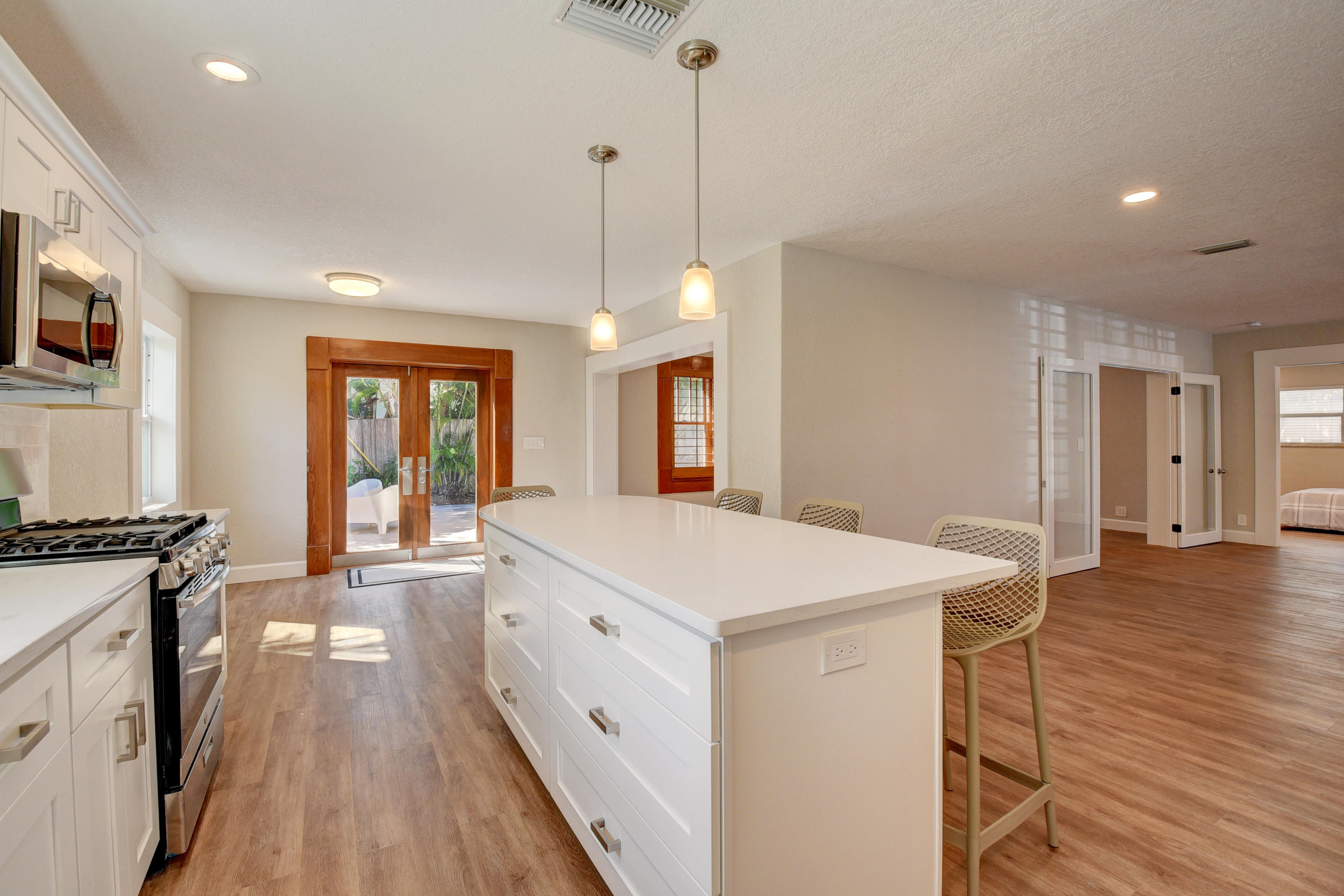 1199 Northeast 3rd Avenue Boca Raton, FL 33432 - Photo 13 of 32 15_virtuals1 (14)