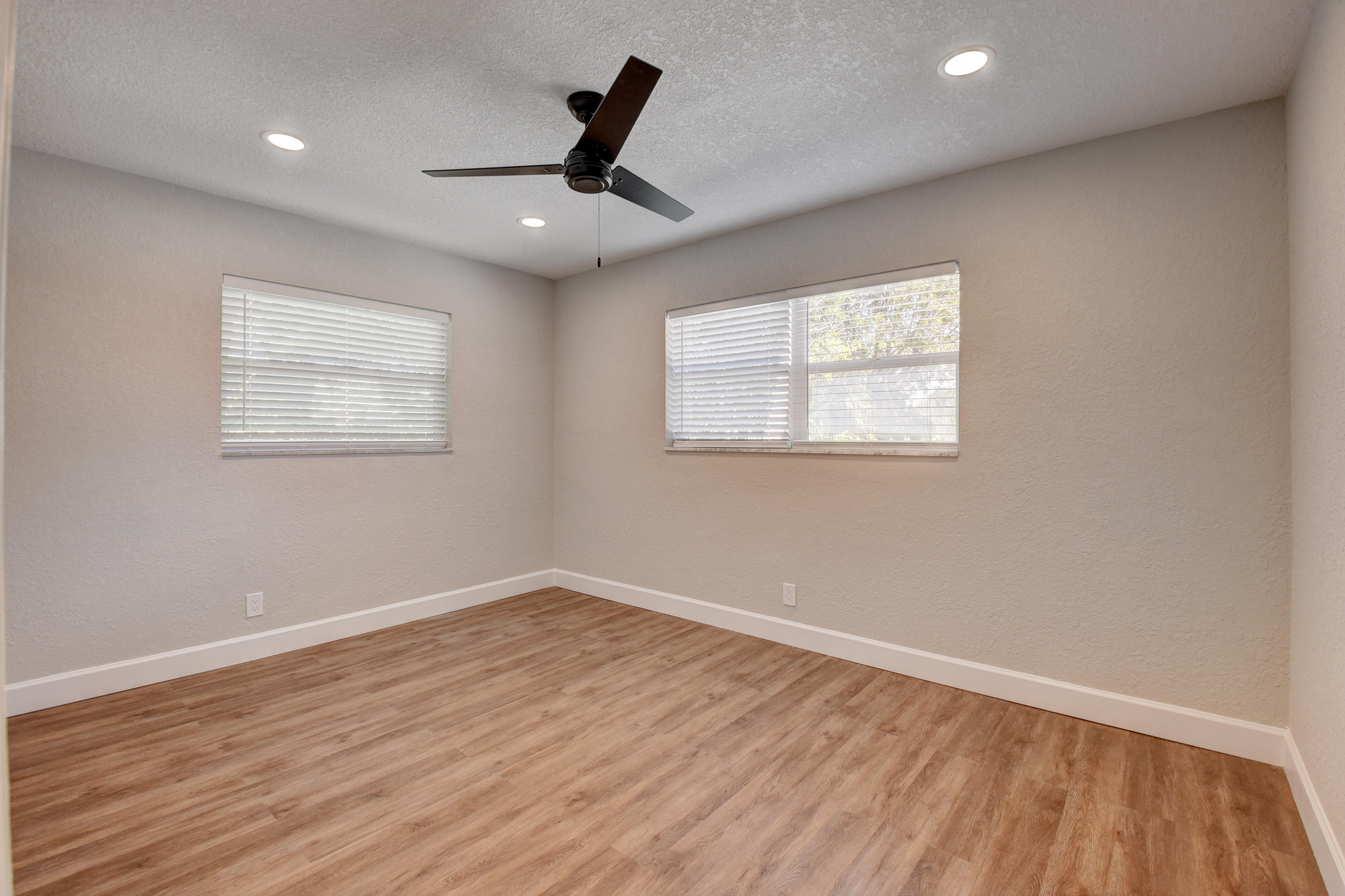 1199 Northeast 3rd Avenue Boca Raton, FL 33432 - Photo 23 of 32 25_virtuals1 (24)