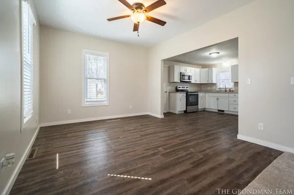 $235,000 | 113 North Prospect Street, Belding, MI 48809