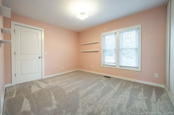 $235,000 | 113 North Prospect Street, Belding, MI 48809