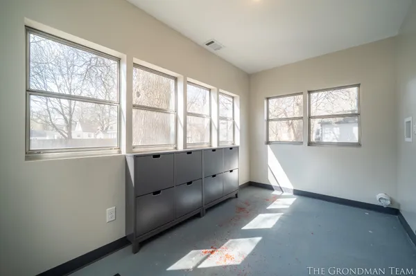 $235,000 | 113 North Prospect Street, Belding, MI 48809