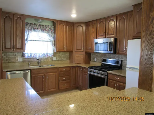 $370,000 | 645 Easy Street, Green River, WY 82935