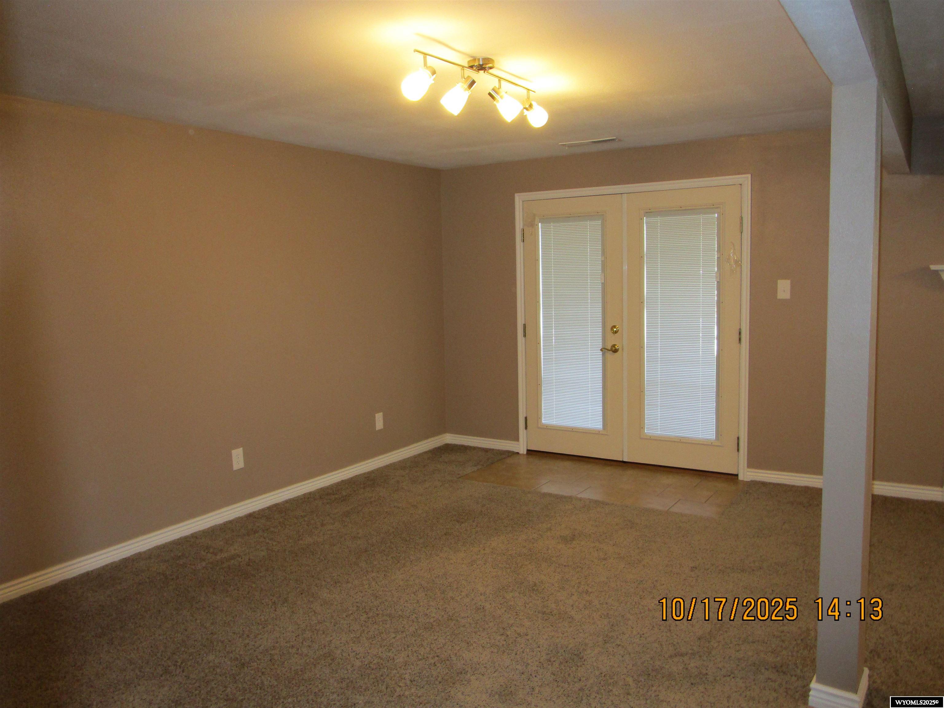 645 Easy Street Green River, WY 82935 - Photo 27 of 49