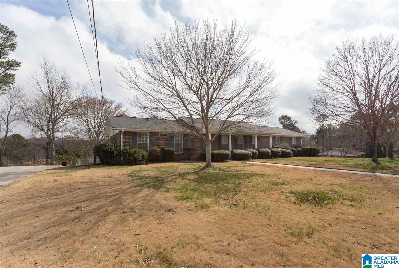 901 Magnolia Avenue Oneonta, AL 35121 - Photo 13 of 31