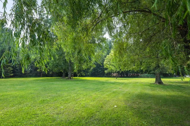 $1,390,000 | 1511 South Lake Drive, Shell Lake, WI 54871