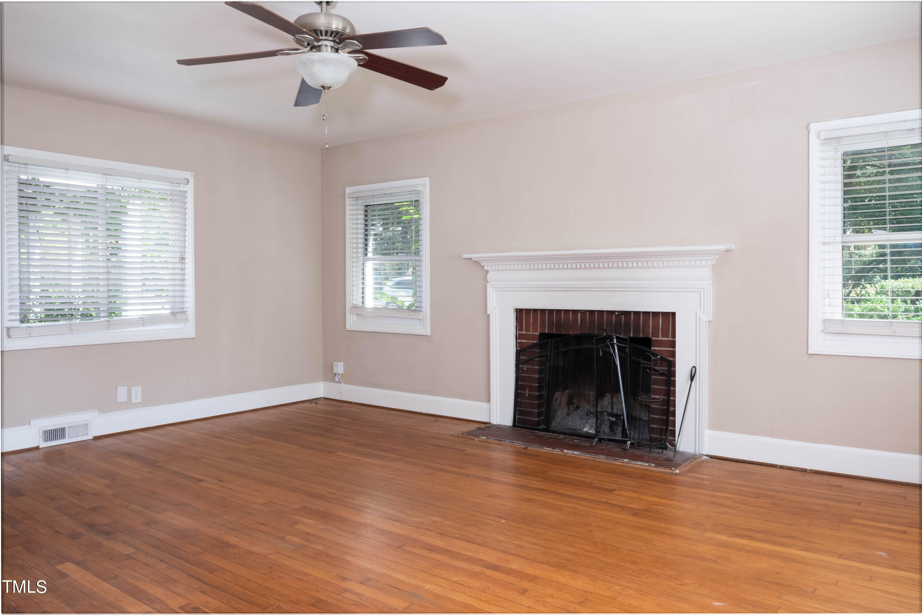 2601 N Roxboro-4