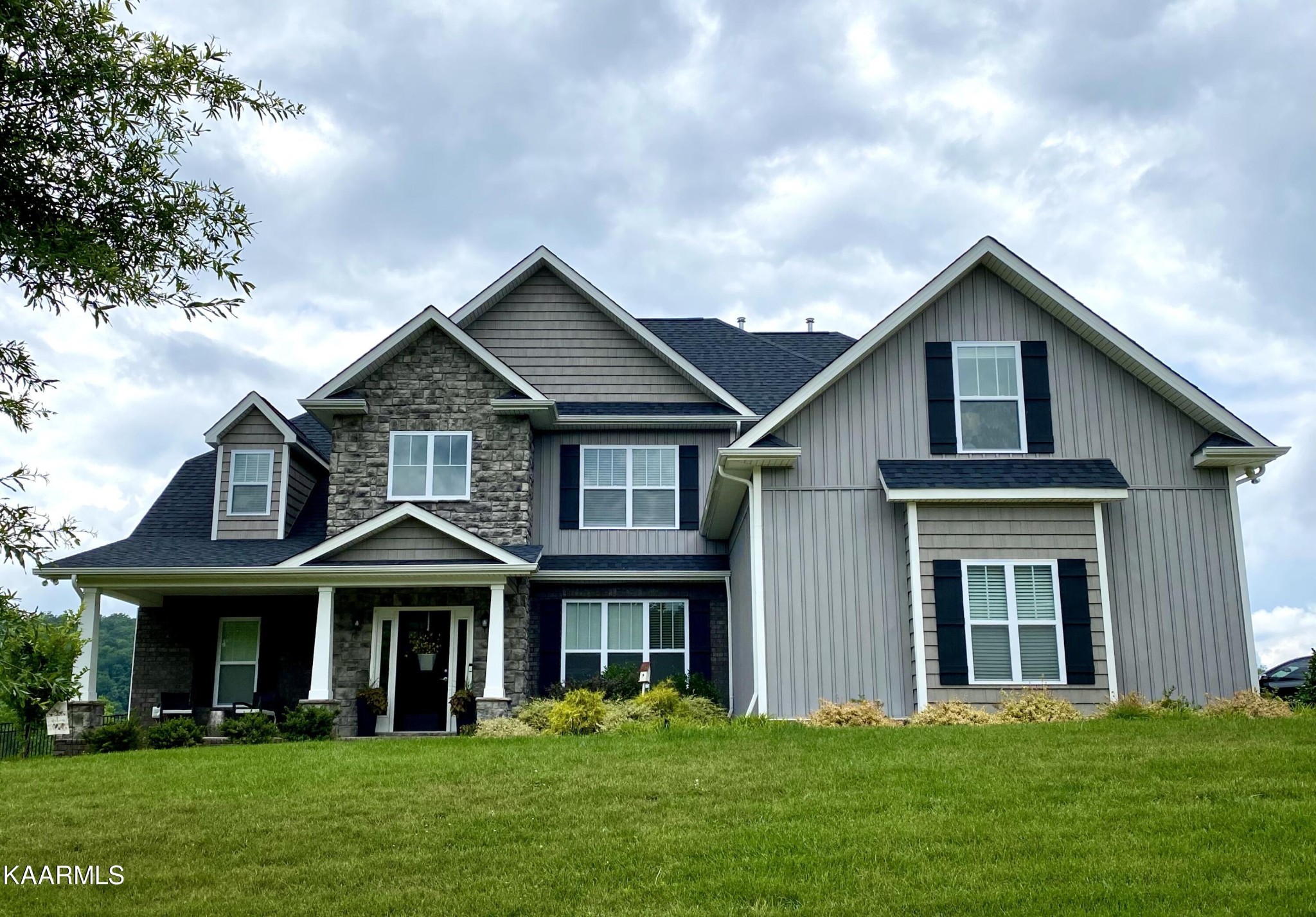102 Pineberry West Road Oak Ridge, TN 37830 - Photo 1 of 34 Gallery Image 1