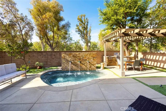 $1,978,500 | 20 Ridge Valley, Irvine, CA 92618