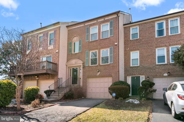 $4,500 | 6515 River Tweed Lane, Alexandria, VA 22312