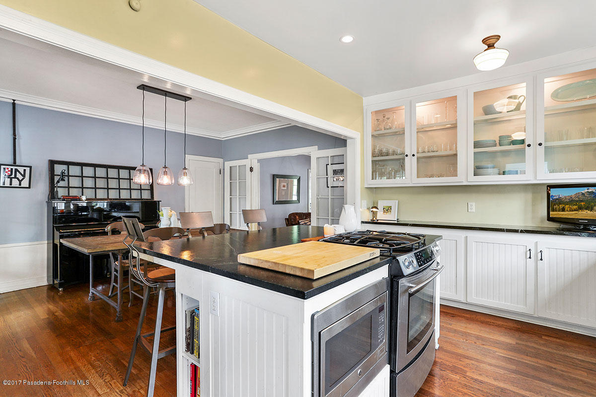 862 North Hill Avenue Pasadena, CA 91104 - Photo 11 of 28 G24I3853