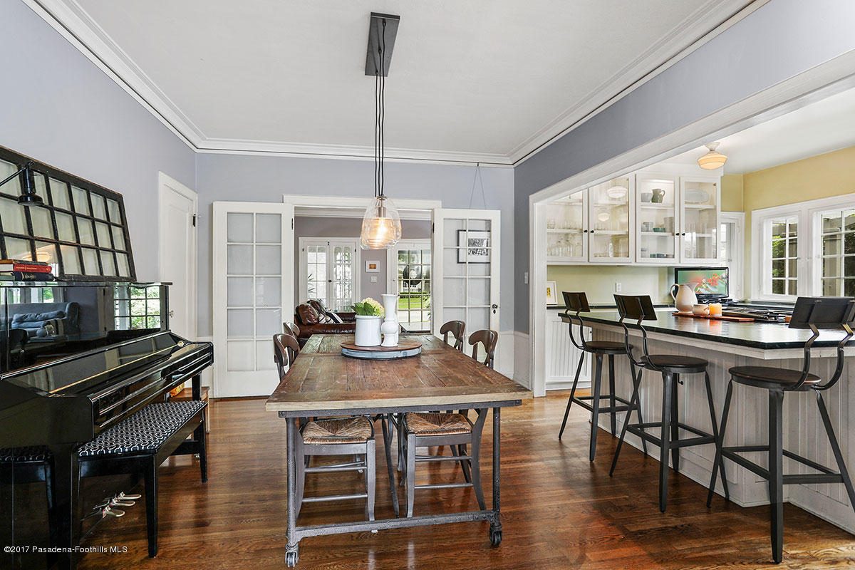 862 North Hill Avenue Pasadena, CA 91104 - Photo 7 of 28 G24I3826