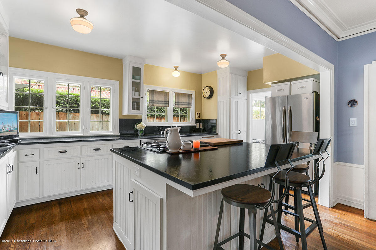 862 North Hill Avenue Pasadena, CA 91104 - Photo 10 of 28 G24I3843