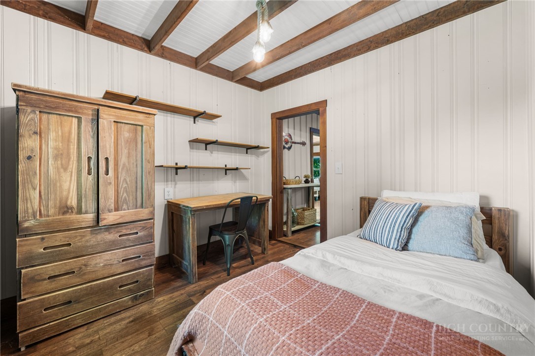 5269 Flat Springs Road Elk Park, NC 28622 - Photo 21 of 36