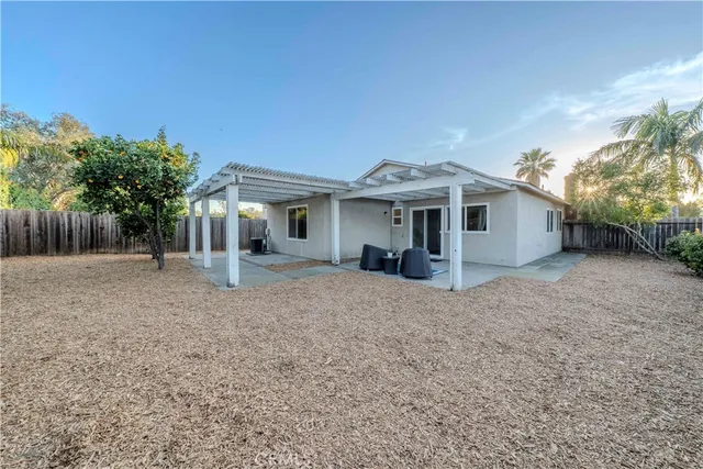 $1,169,000 | 22682 VÃa Octavo, Mission Viejo, CA 92691