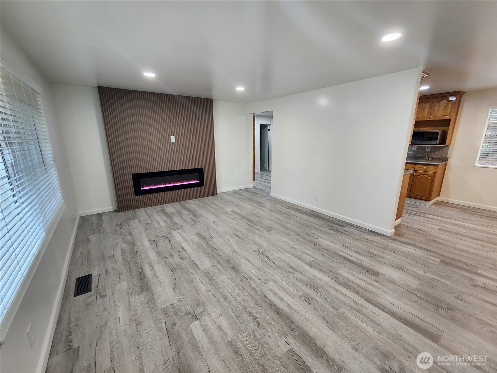 8810 Northeast 187th Street Bothell, WA 98011 - Photo 17 of 40