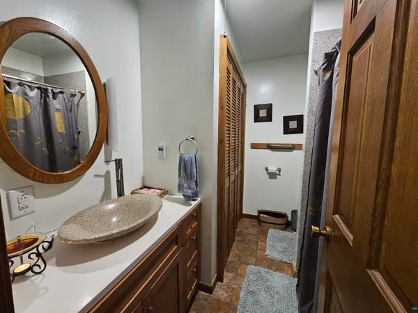 $565,000 | 4045 Long Lake Shores Road, Eveleth, MN 55734