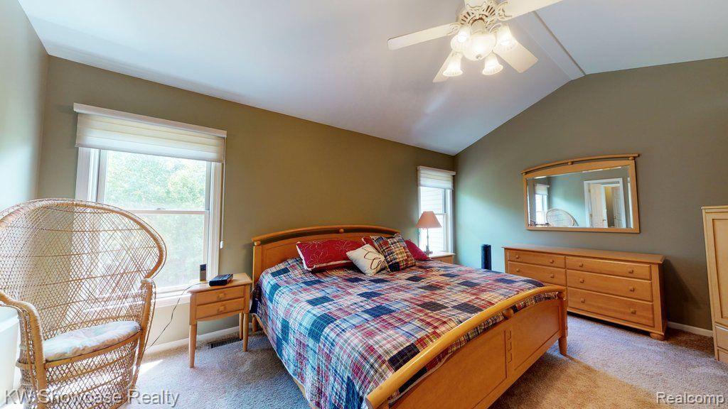 917 Rambling Drive Rochester Hills, MI 48307 - Photo 18 of 47
