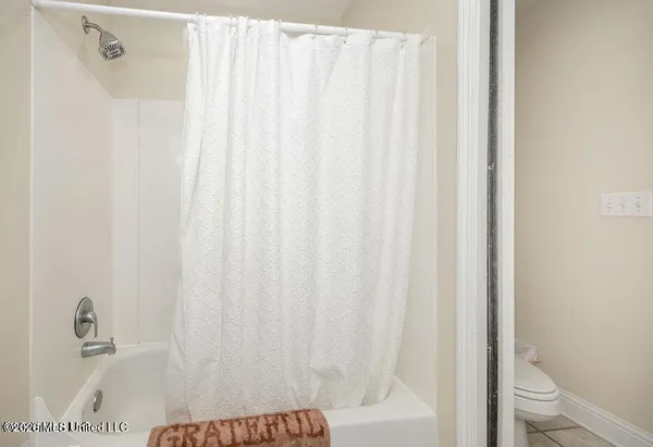 $2,100 | 1664 Beach Boulevard, Unit 90, Biloxi, MS 39531