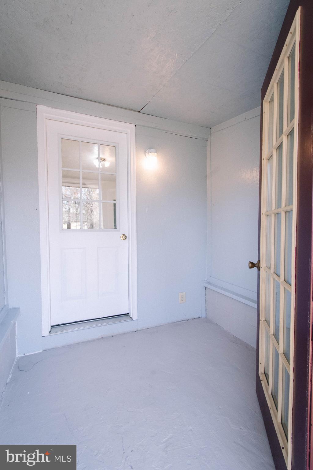 40 Blue Ridge Loop Harpers Ferry, WV 25425 - Photo 20 of 24 Back enclosed porch