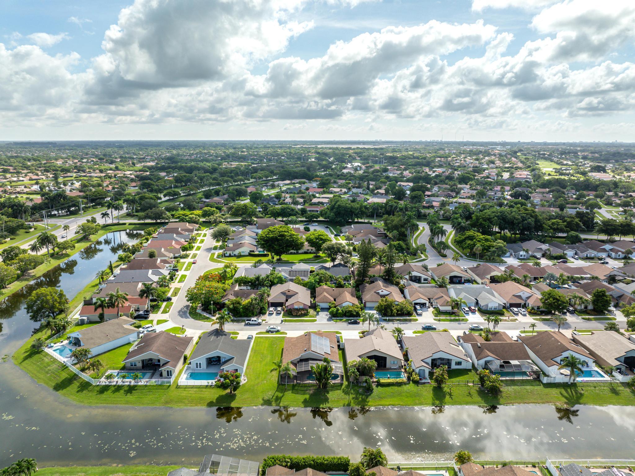 20971 Woodspring Avenue Boca Raton, FL 33428 - Photo 33 of 40 IMG_5943