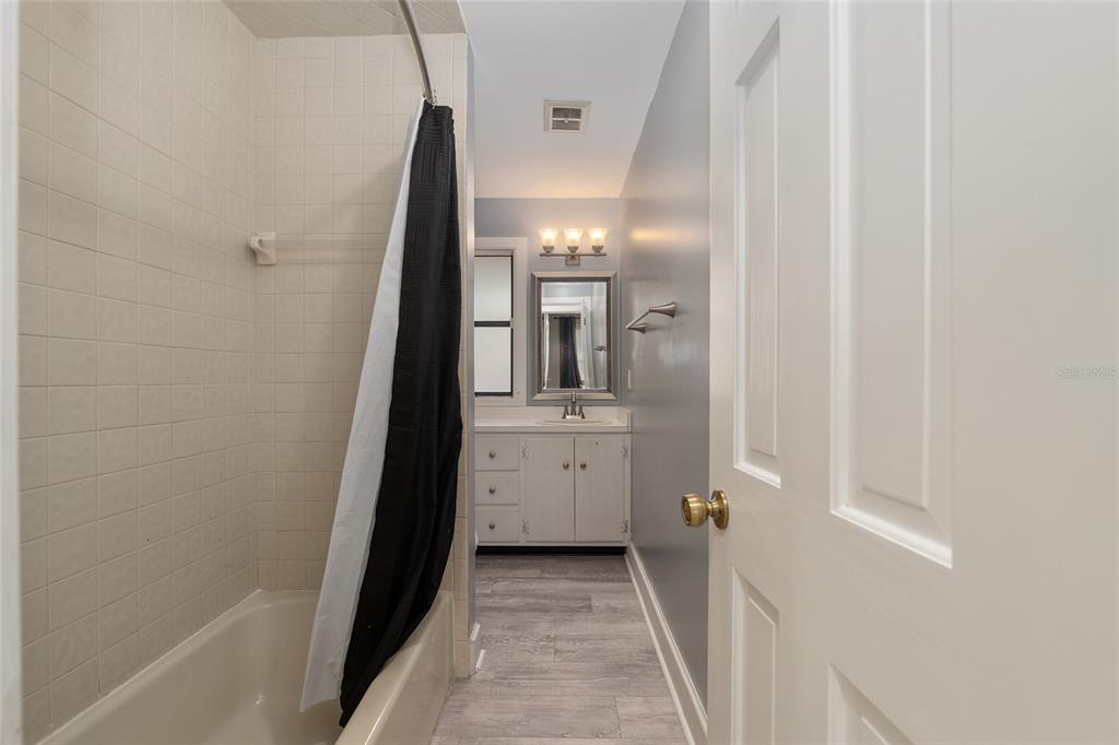 3920 Southwest 1st Avenue Gainesville, FL 32607 - Photo 19 of 31